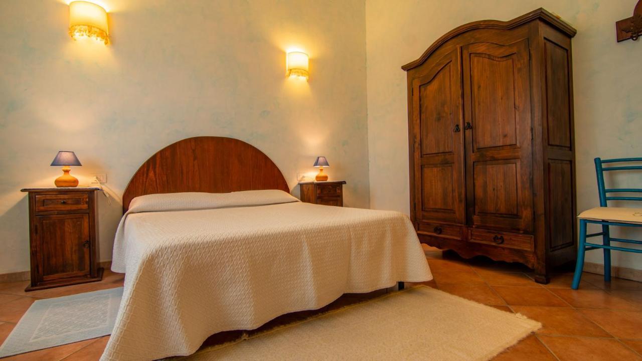 Agriturismo Carrucana Martis エクステリア 写真