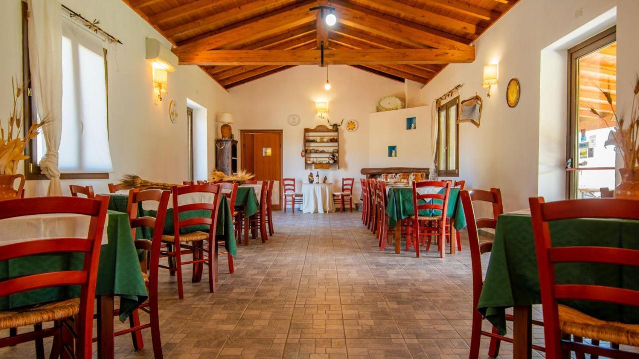 Agriturismo Carrucana Martis エクステリア 写真