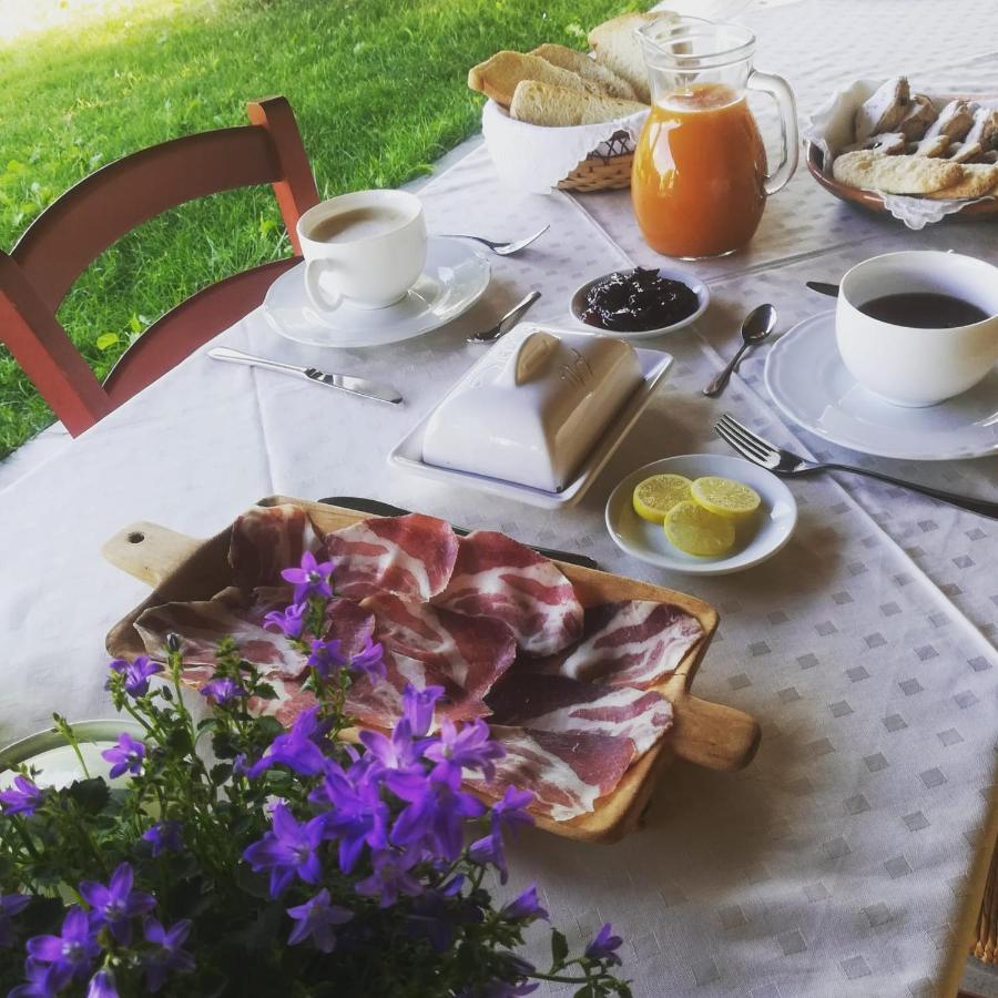 Agriturismo Carrucana Martis エクステリア 写真